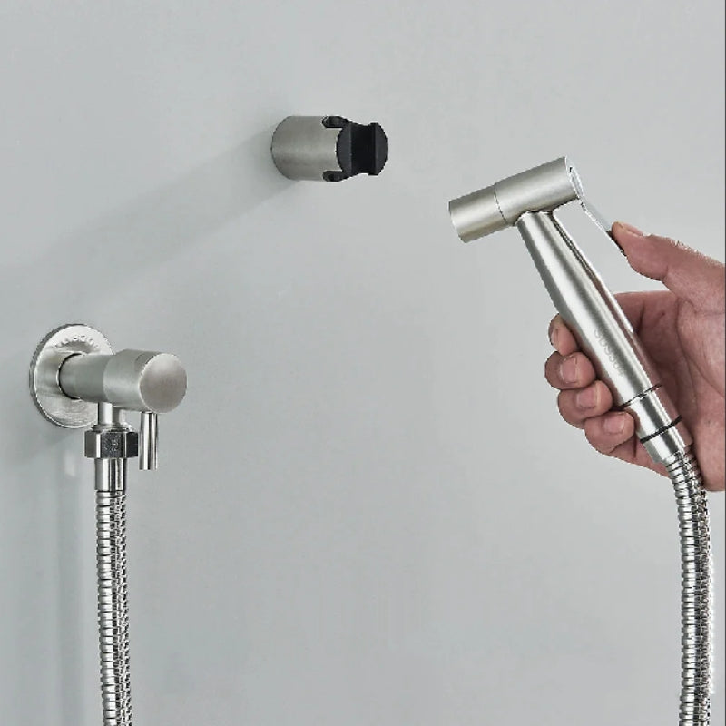 AquaEase – Compacte toiletbidetsproeier met nauwkeurige bediening en moderne uitstraling