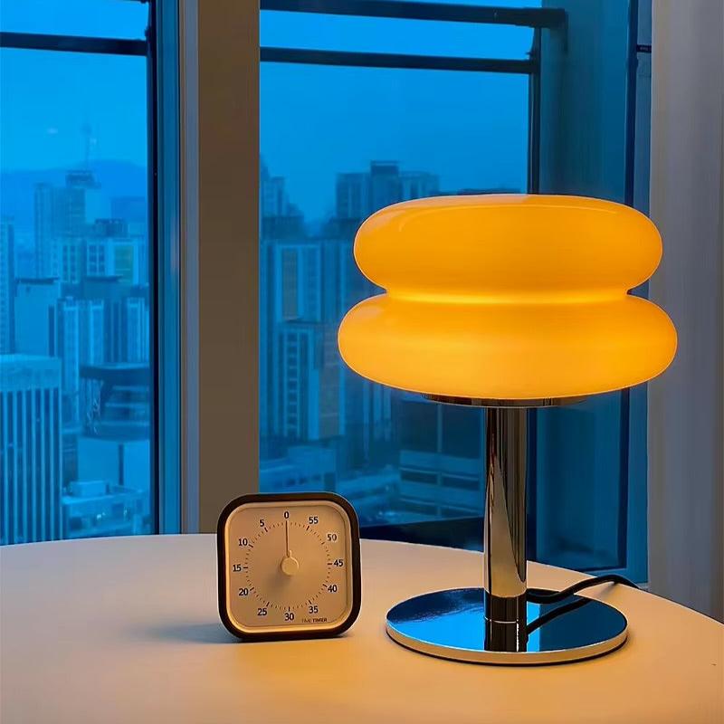 CloudGlow - Retro-geïnspireerde LED-lamp met instelbare lichtintensiteit