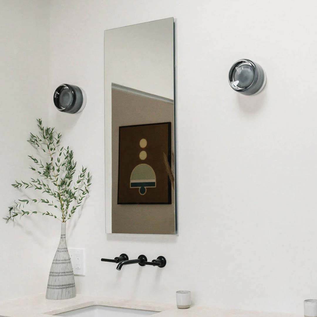 LumiGlow - Strakke moderne wandlamp voor elegante interieurs