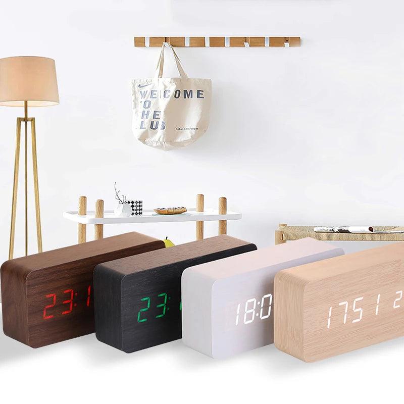 TimeNest – Strakke LED-klok met slimme spraakactivering en dubbele stroomvoorziening