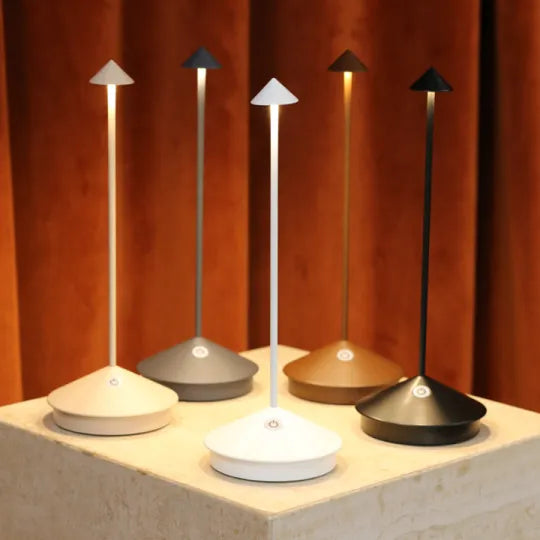 LumiGlow - Elegante draadloze LED-tafellamp voor elke ruimte