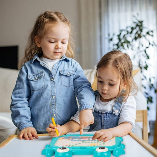 MagnaSketch - Een leuk en creatief magnetisch tekenbord voor kinderen