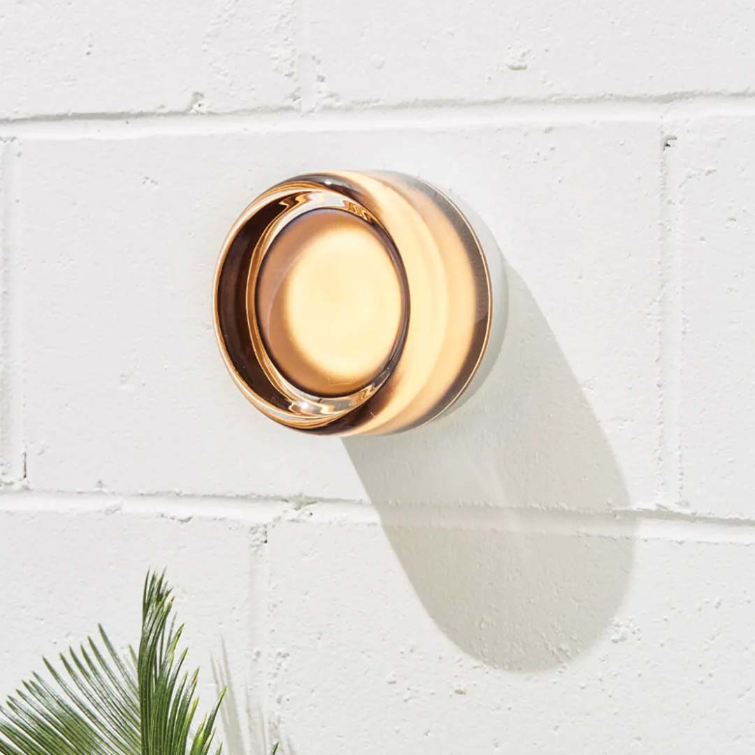 LumiGlow - Strakke moderne wandlamp voor elegante interieurs